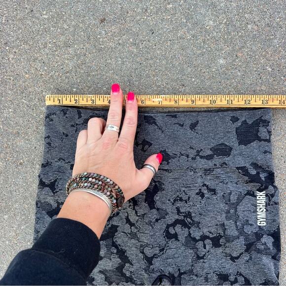 Gymshark Adapt Camo Seamless Shorts Ruched Leg Workout Athletic LARGE? - Picture 4 of 6